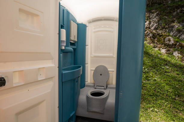 Best Affordable porta potty rental  in Postville, IA
